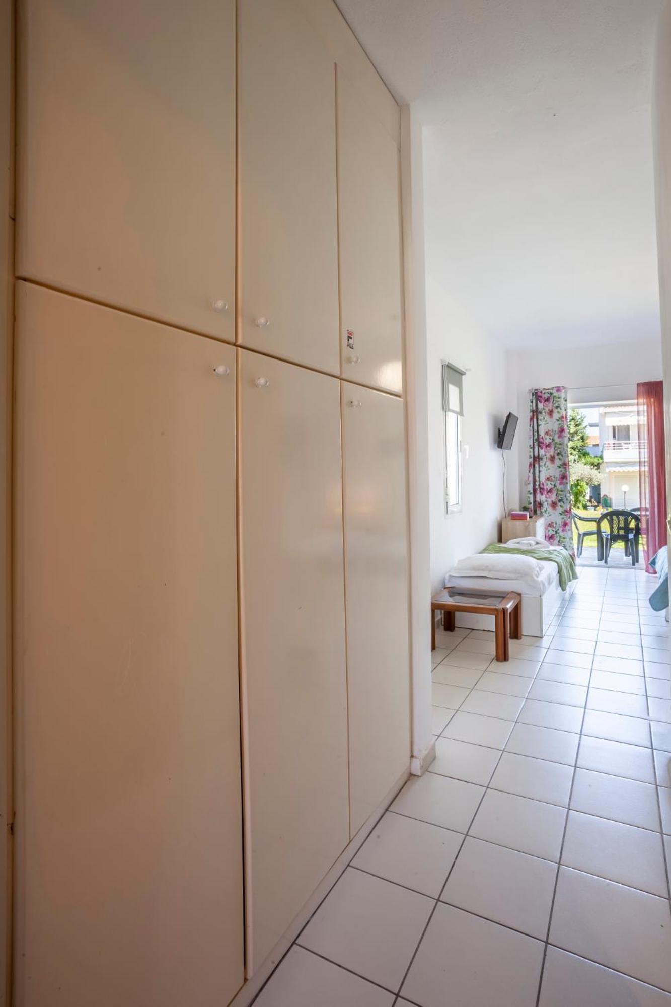 Akrotiri Apartment Pefkochori Eksteriør billede