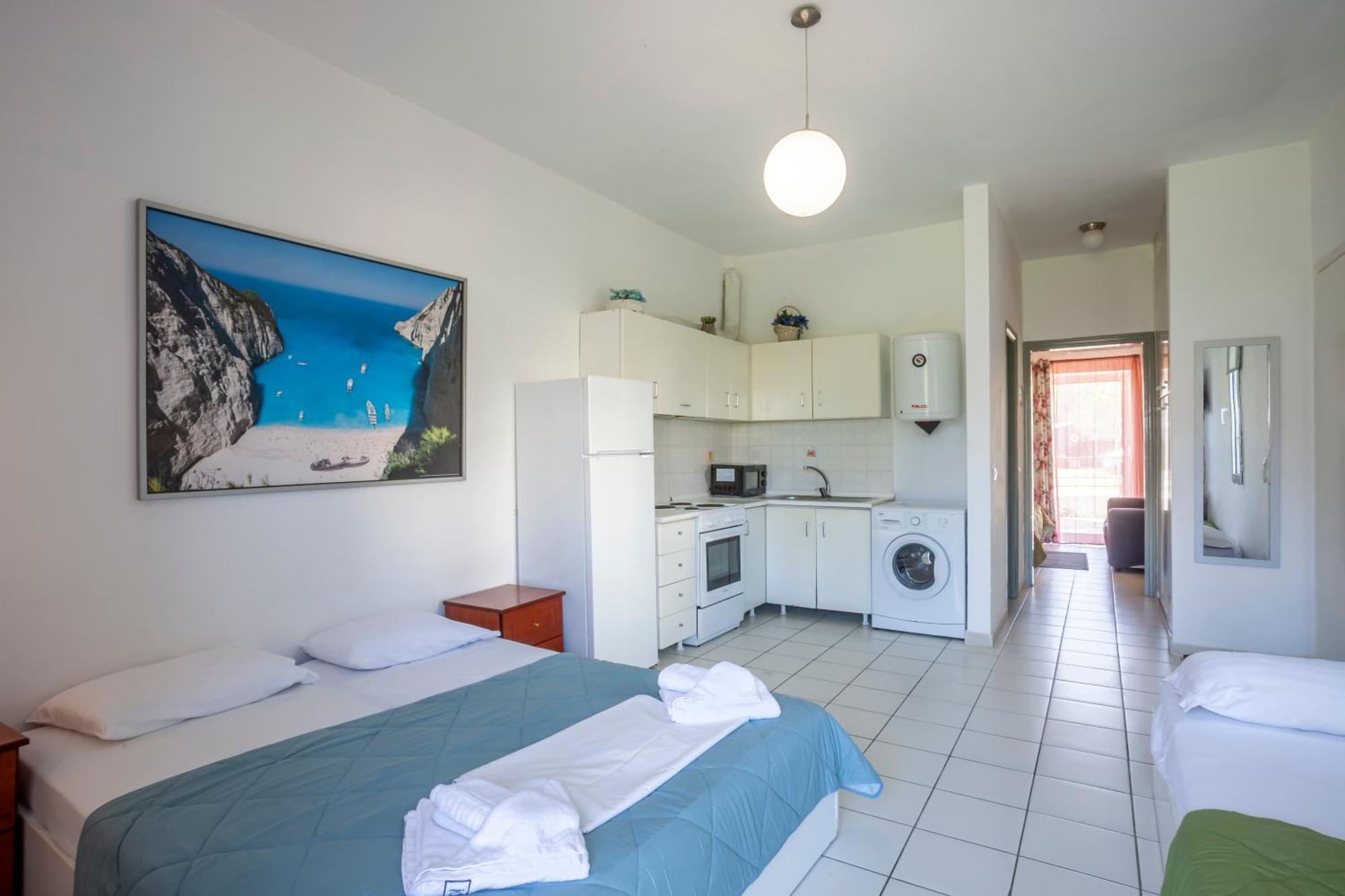 Akrotiri Apartment Pefkochori Eksteriør billede